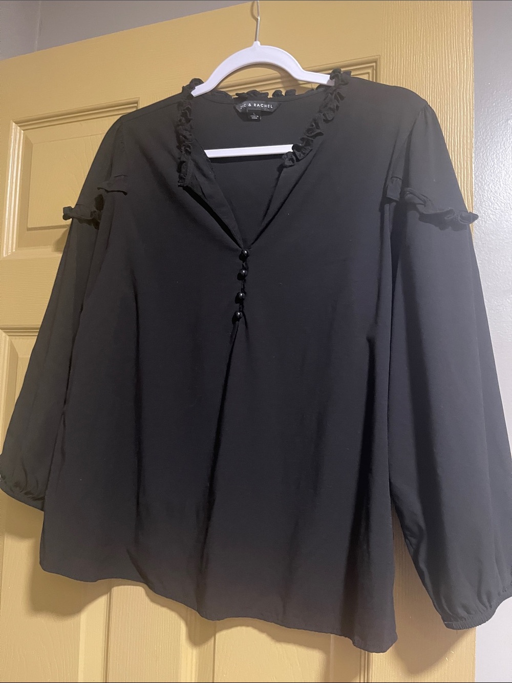 ZAC & RACHEL Blouse - Picture 2 of 5